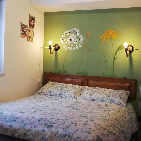 B&B Interno Sg - Monolocale LʼAquila Buitenkant foto